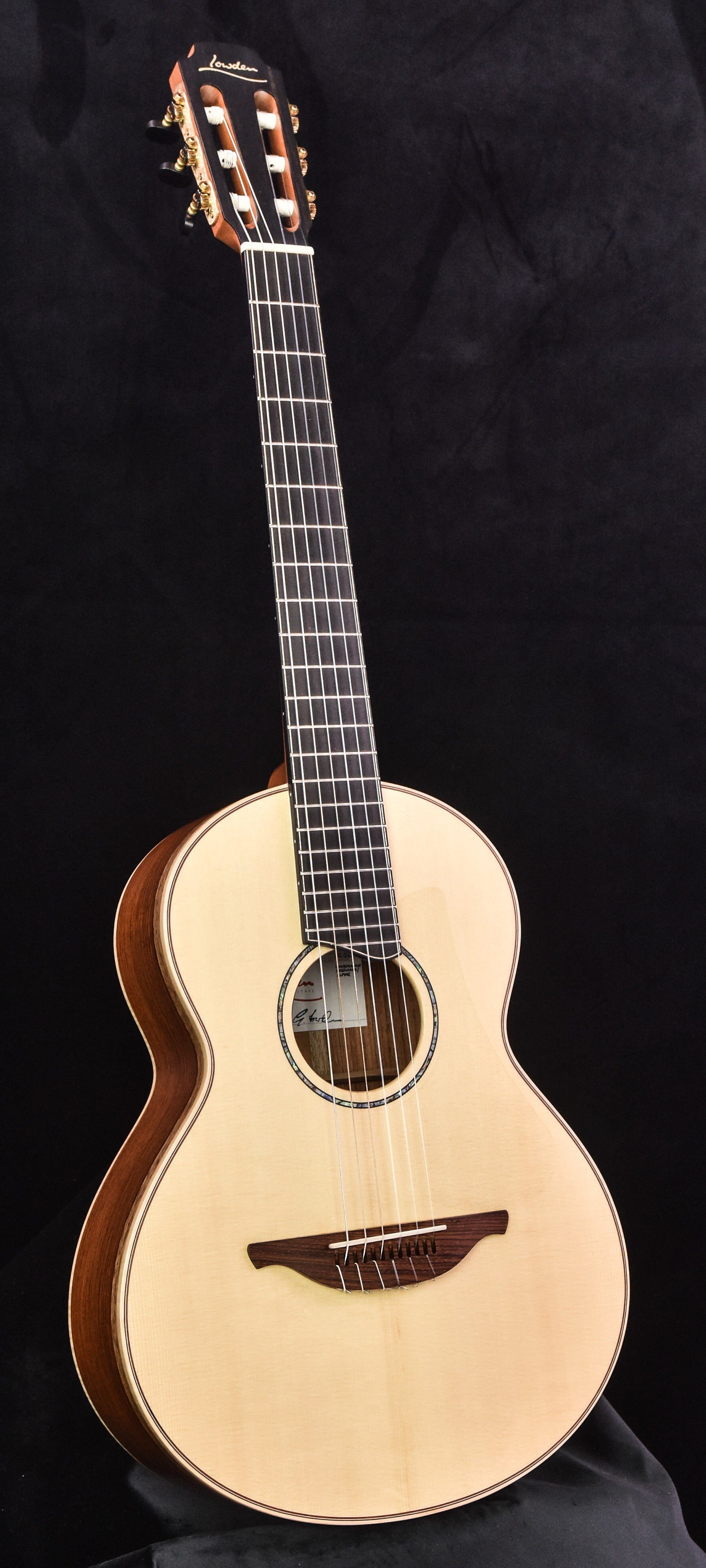 03914-1_44e43126-3890-4775-89d5-c39dcdbe8fe8