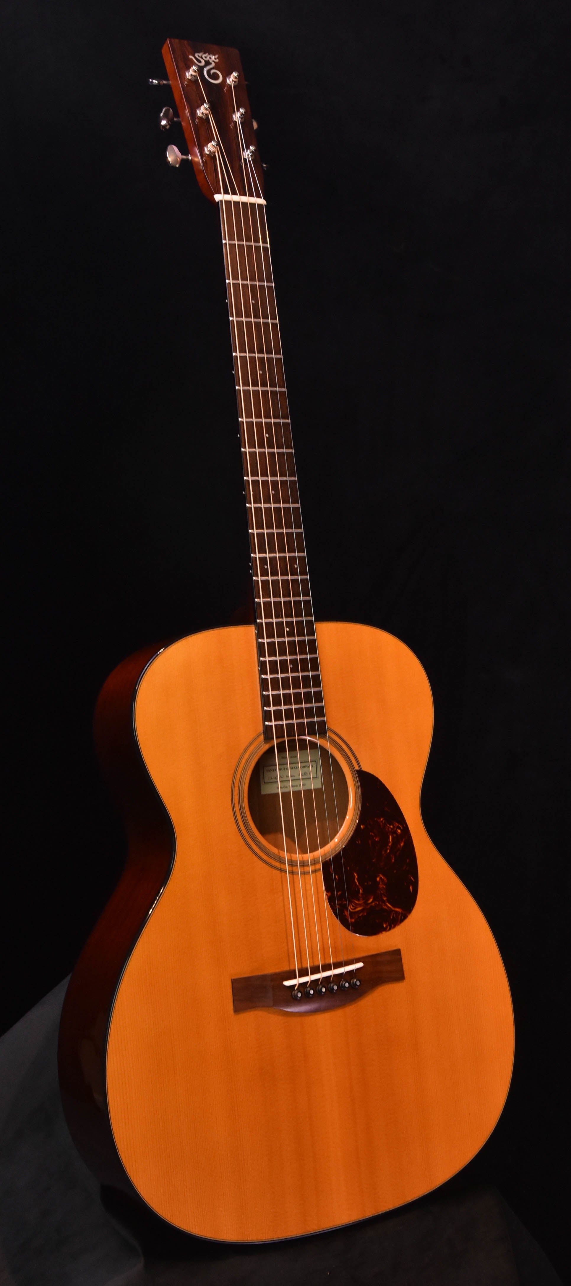 10899-_0_-1_f2f0d8f5-7e30-4d7b-9bf8-0f608916adf8